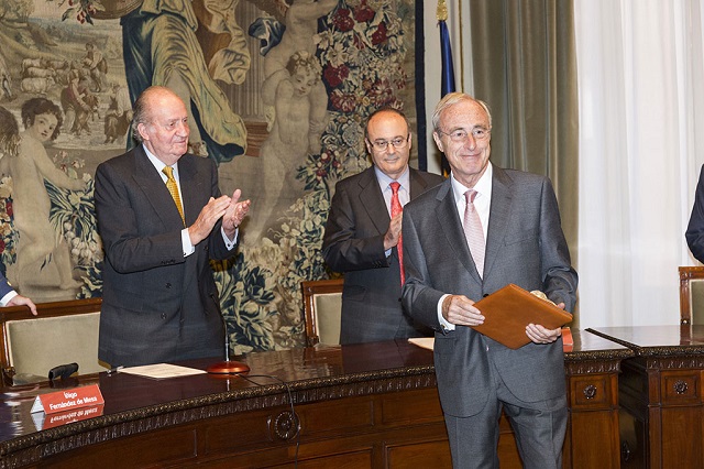 Premio de Economía Rey Juan Carlos, intituido por la fundación José Celma Prieto a D. Agustín Maravall, en el Bnaco de España el 27 de octubre de 2014 en Madrid. DS